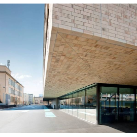 BERN (SWITZERLAND): UNIVERSITY OF TEACHING INSTITUTE BUILDING